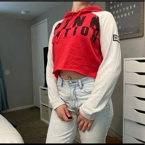 victoria’s secret pink red and white crop top